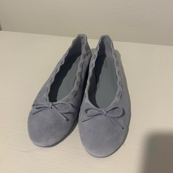 Reformation x Devon Lee Carlson blue suede flats - Picture 2 of 4